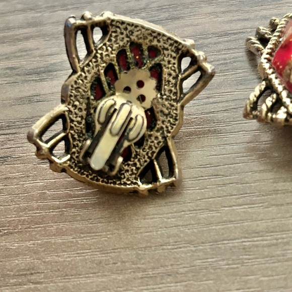 Vintage Gold-Tone and Red Cabochon Clip-On Earrings - Picture 3 of 8